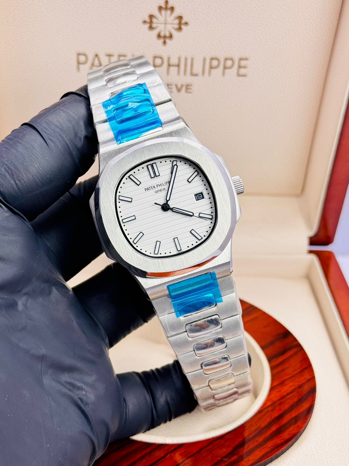 Patek Philippe Watch – The Art of Timeless Luxury