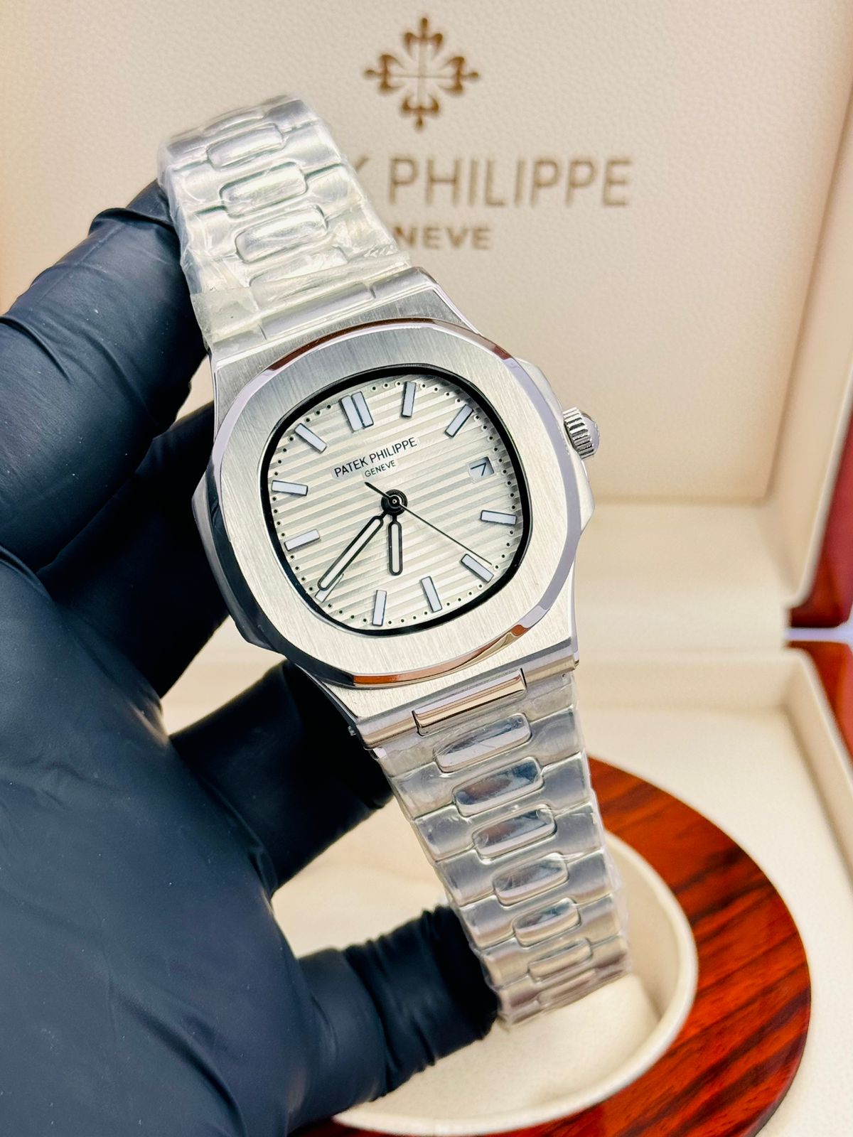Patek Philippe Watch – The Art of Timeless Luxury
