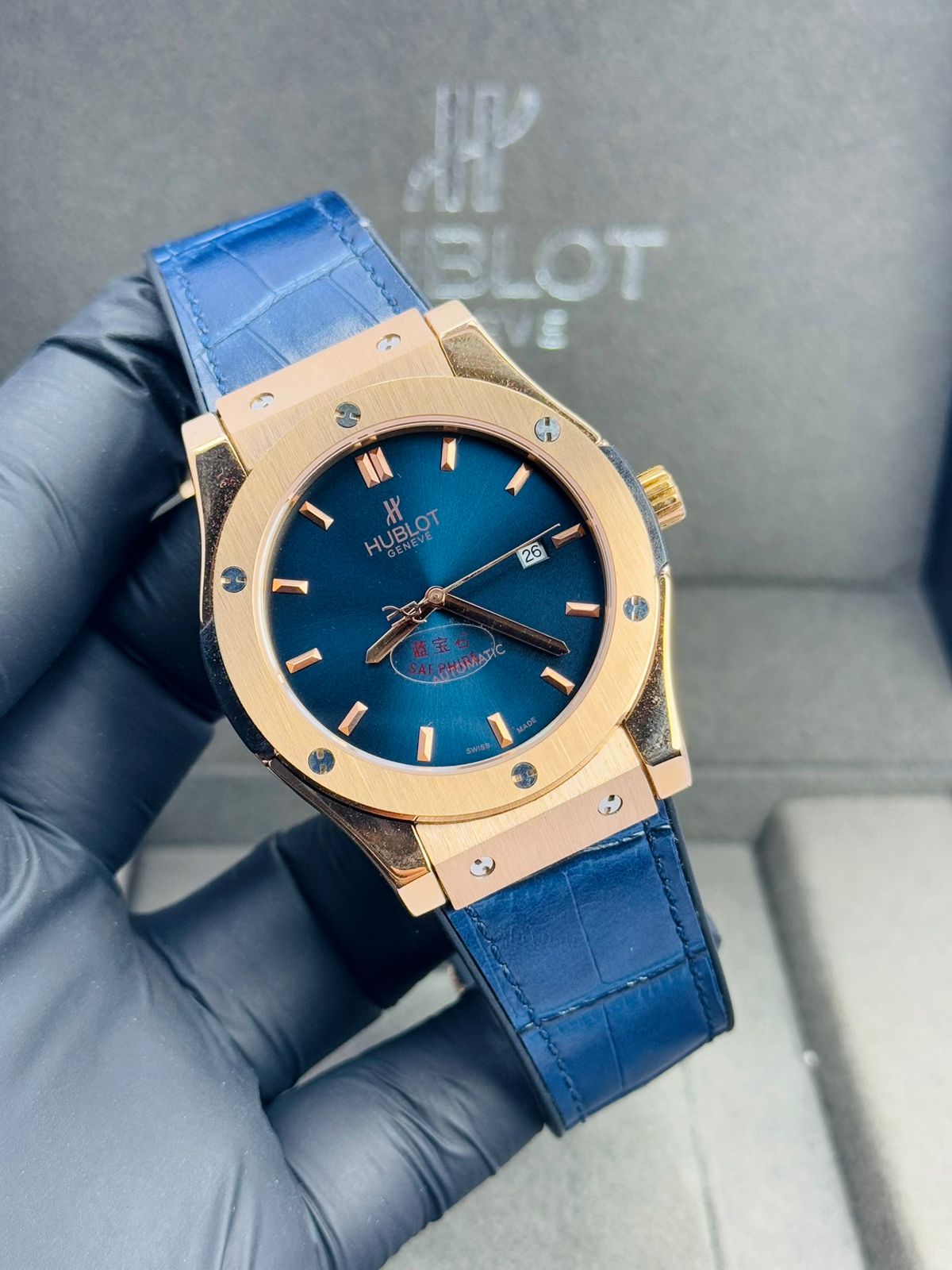 Hublot Leather strap model watch