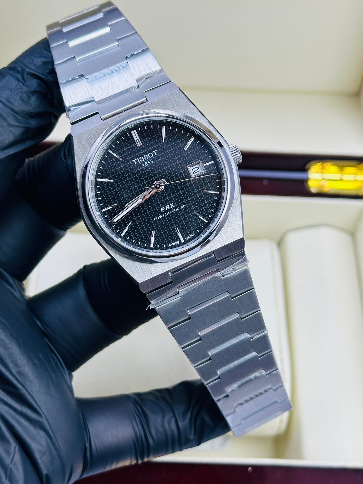 Tissot Chain Watch – Classic Swiss Elegance