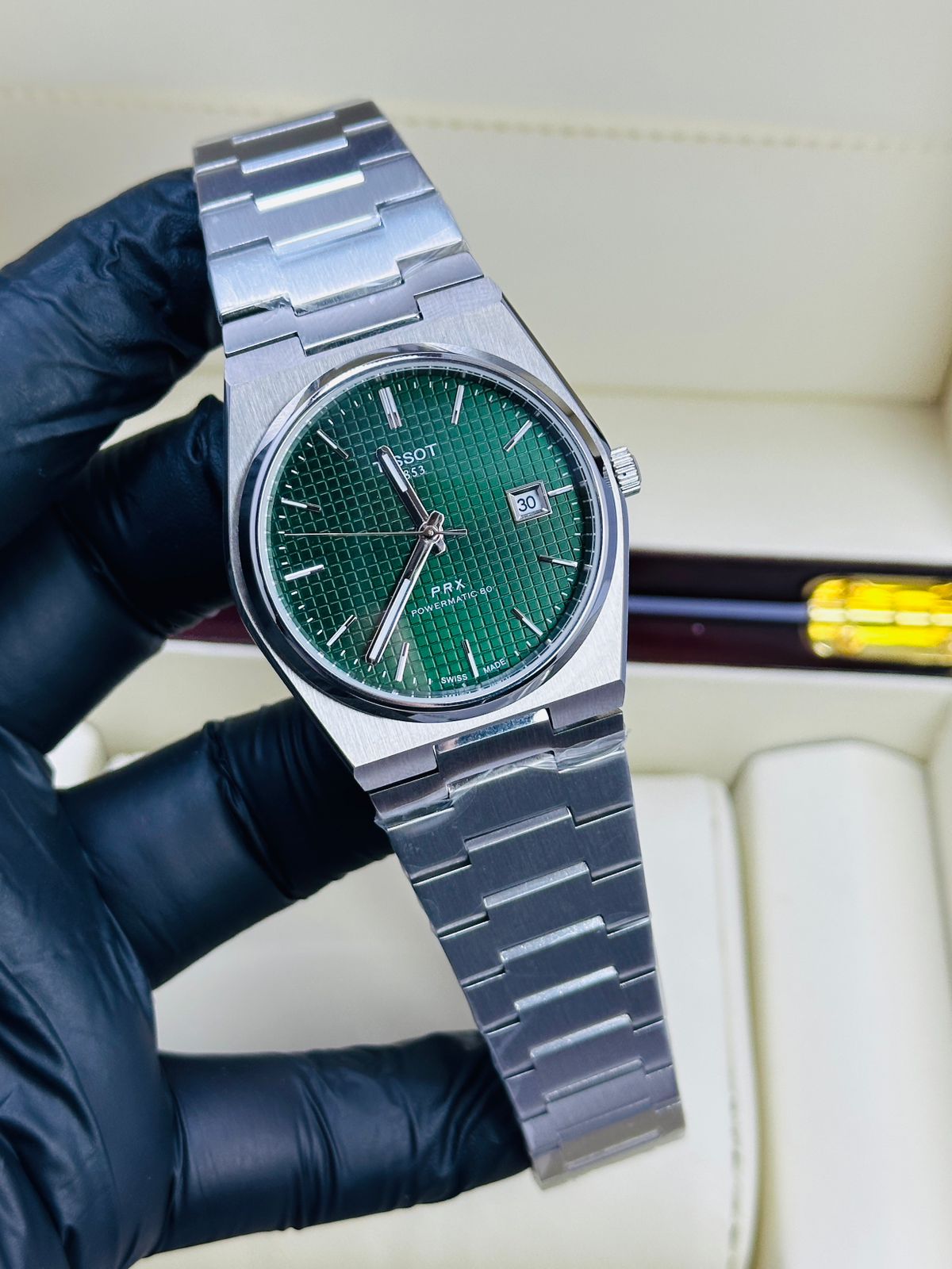 Tissot Chain Watch – Classic Swiss Elegance