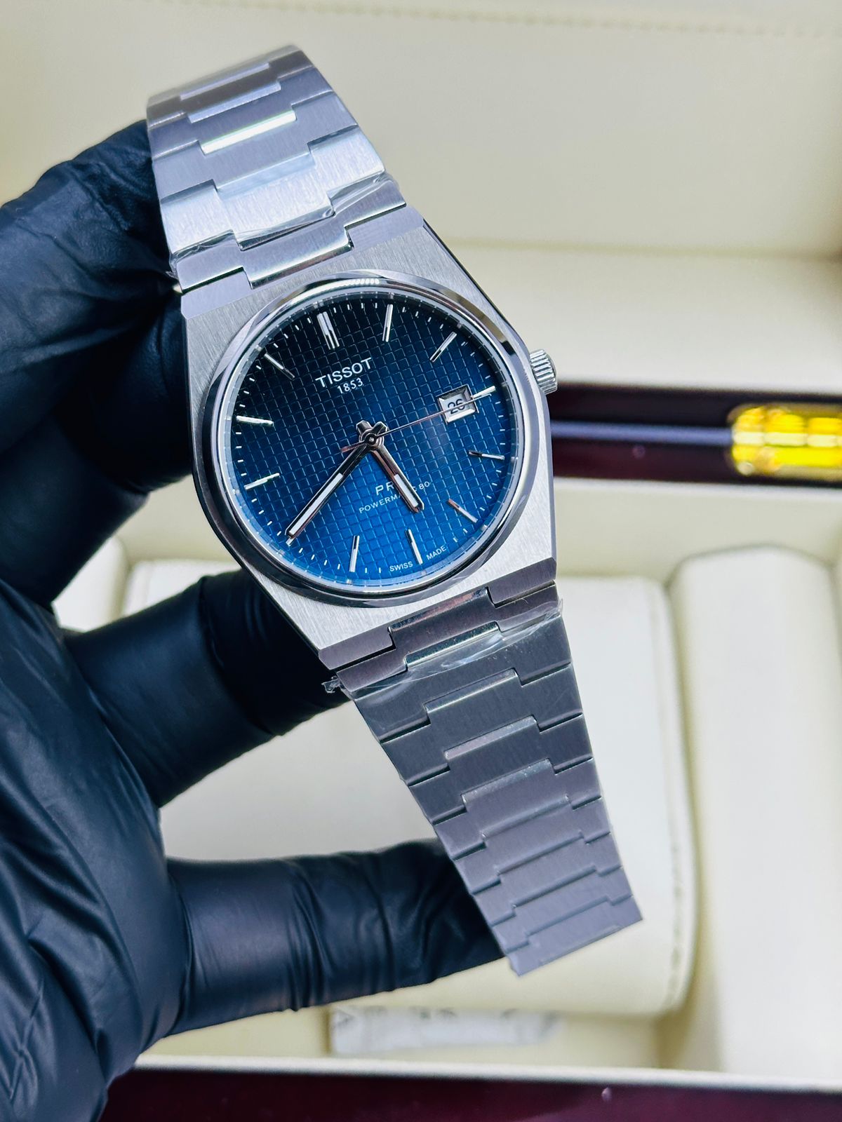 Tissot Chain Watch – Classic Swiss Elegance